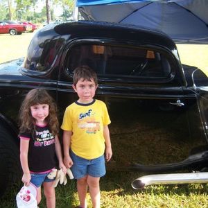 Meet your Posher, Crystal